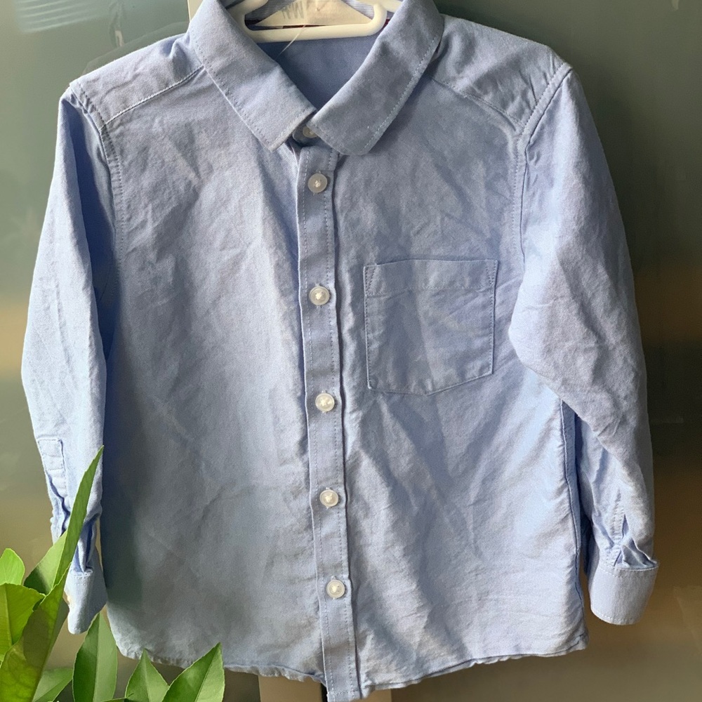 H&M Light Blue Collared Button Down Dress Shirt